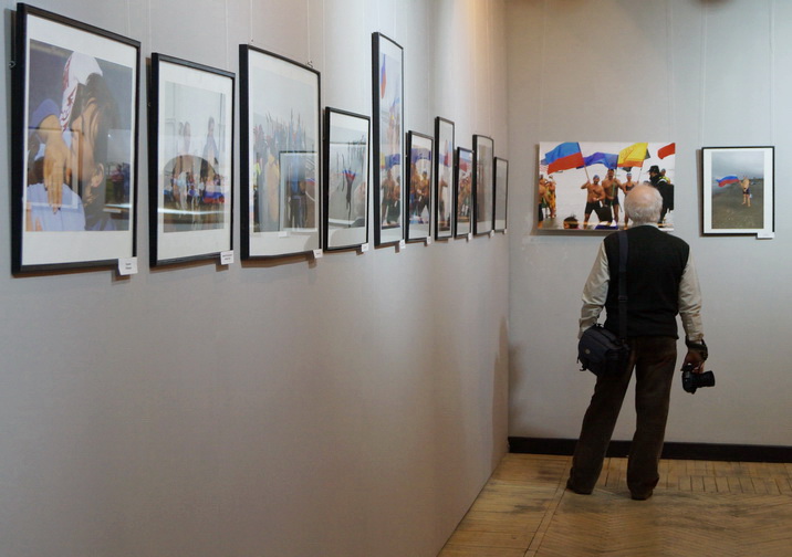 Выставка «Соединяя континенты» в Фотоцентре