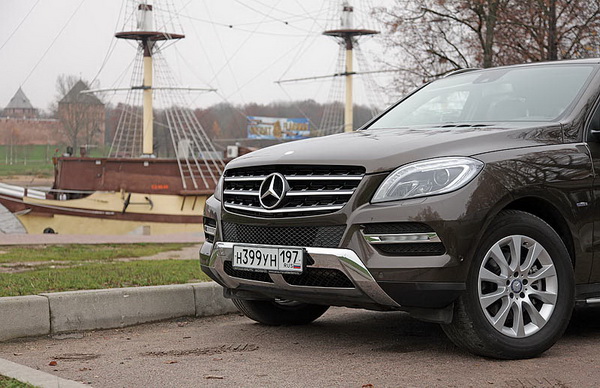 Mercedes-Benz M350TDI, Великий Новгород, обзор авто, тест