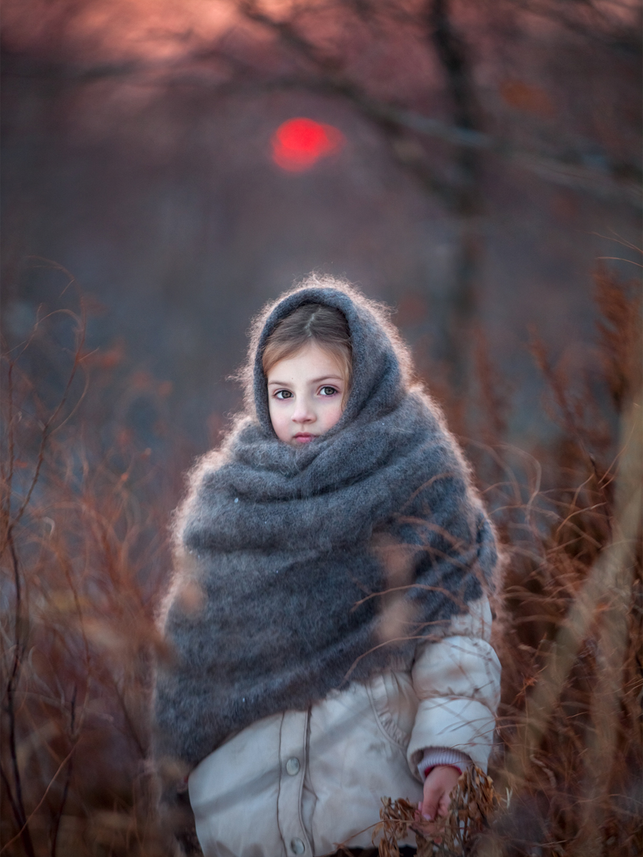 Зимний портрет. Зимний портрет девушки. Зимние фотопортреты. Портрет в зимнем лесу.